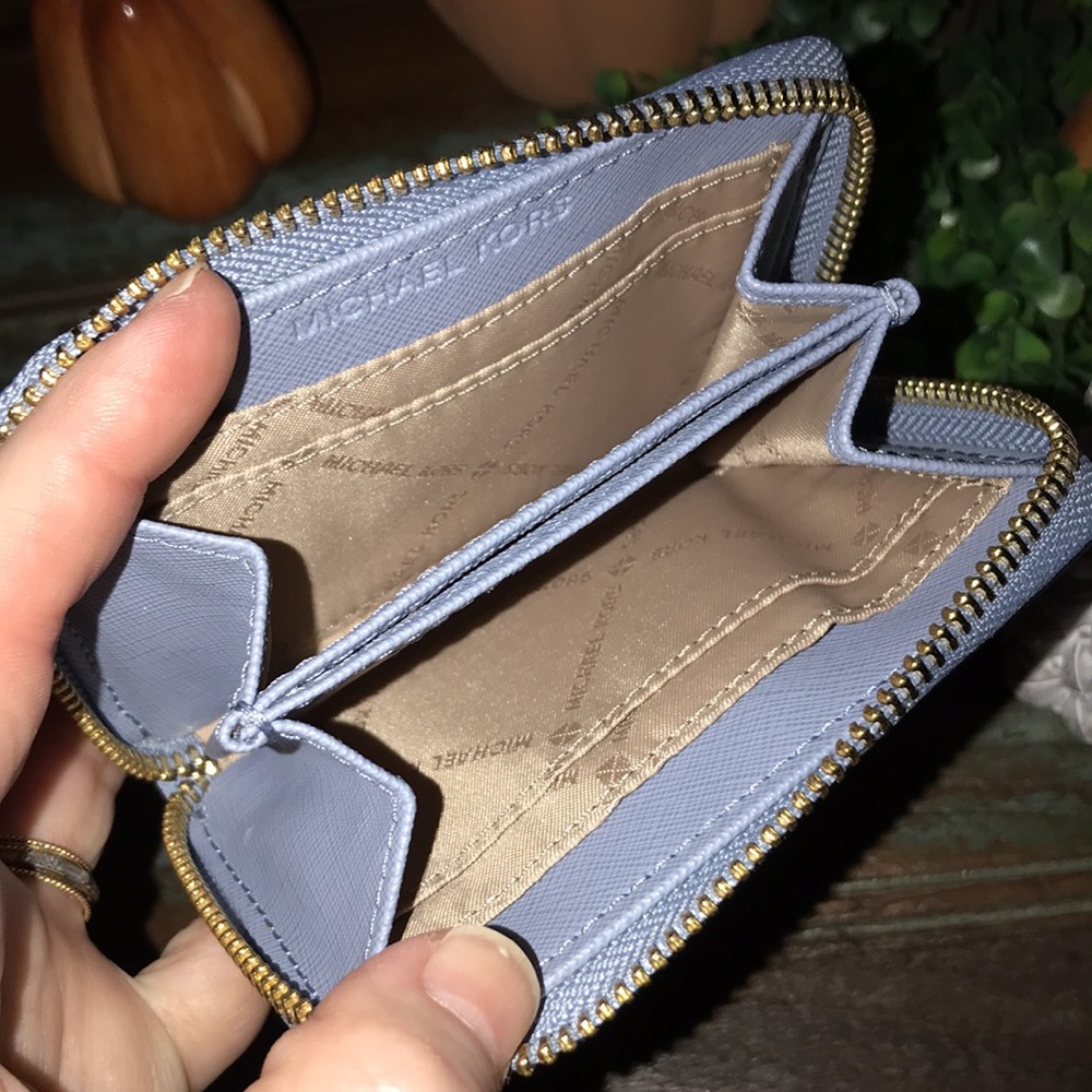 Michael Kors Small Zip Wallet in Light Blue with Gold Hardware - Picture 4 of 7